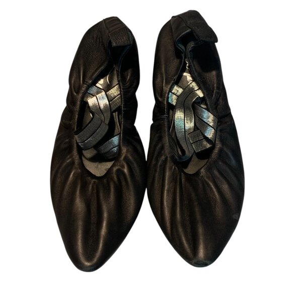 FREE PEOPLE Black Leather Point Toe Silver Criss-Cross Straps Ballet Flats 6.5 - Picture 1 of 9